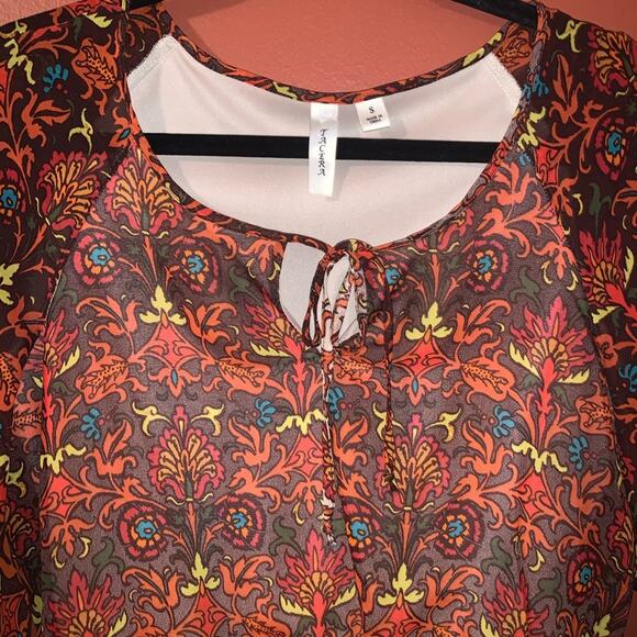 Tacera Dress- Boho Print Size small Sheer Overlay Sweetheart Neckline - Picture 3 of 5